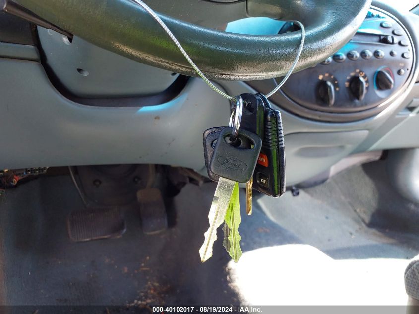 1997 Ford Taurus Gl VIN: 1FALP52U9VG261220 Lot: 40102017