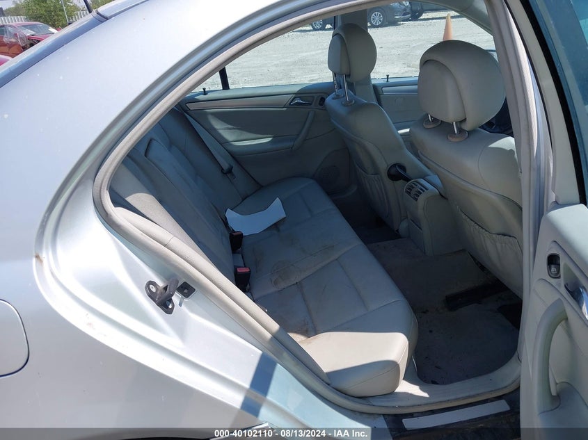 2006 Mercedes-Benz C 230 Sport VIN: WDBRF52H56F813327 Lot: 40102110