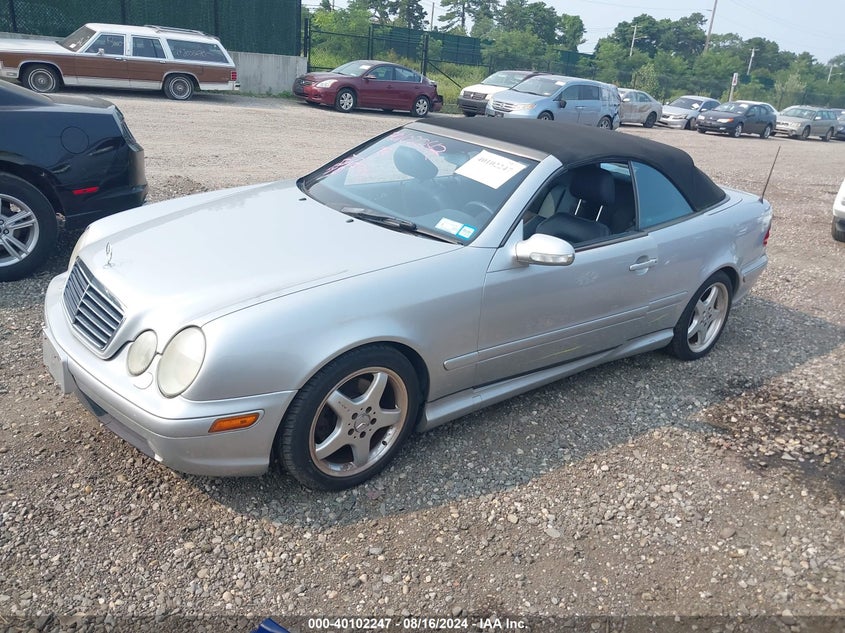 2002 Mercedes-Benz Clk 430 VIN: WDBLK70G22T111002 Lot: 40102247