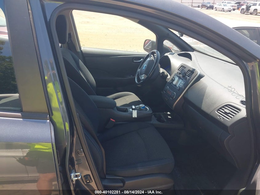 2013 NISSAN LEAF S - 1N4AZ0CP7DC408038