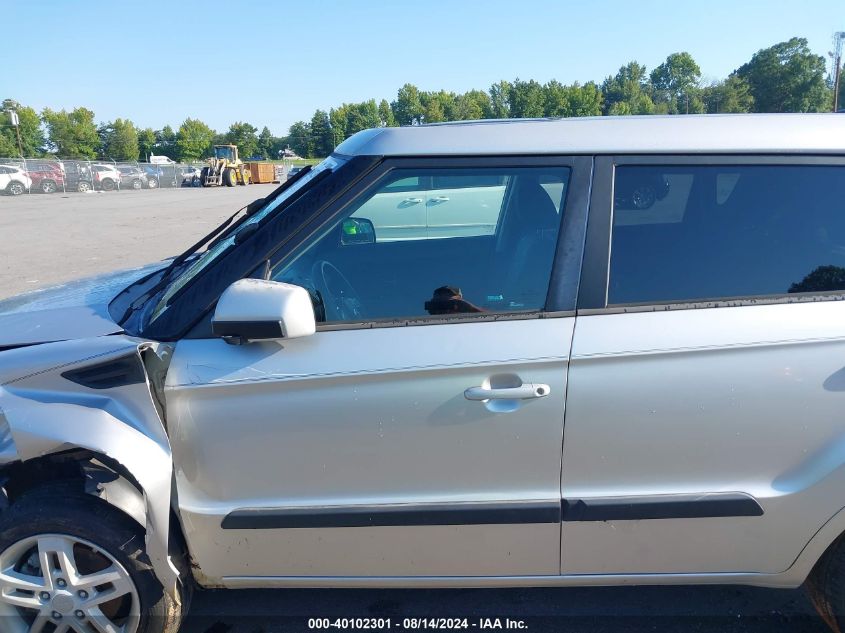 KNDJT2A20B7717421 2011 Kia Soul +