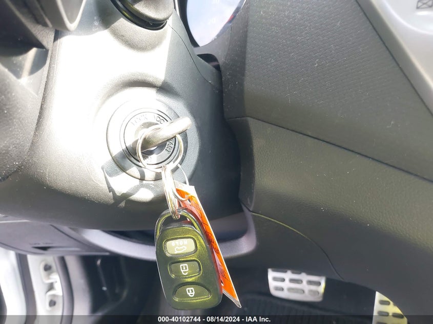 2014 HYUNDAI VELOSTER - KMHTC6AD2EU184748