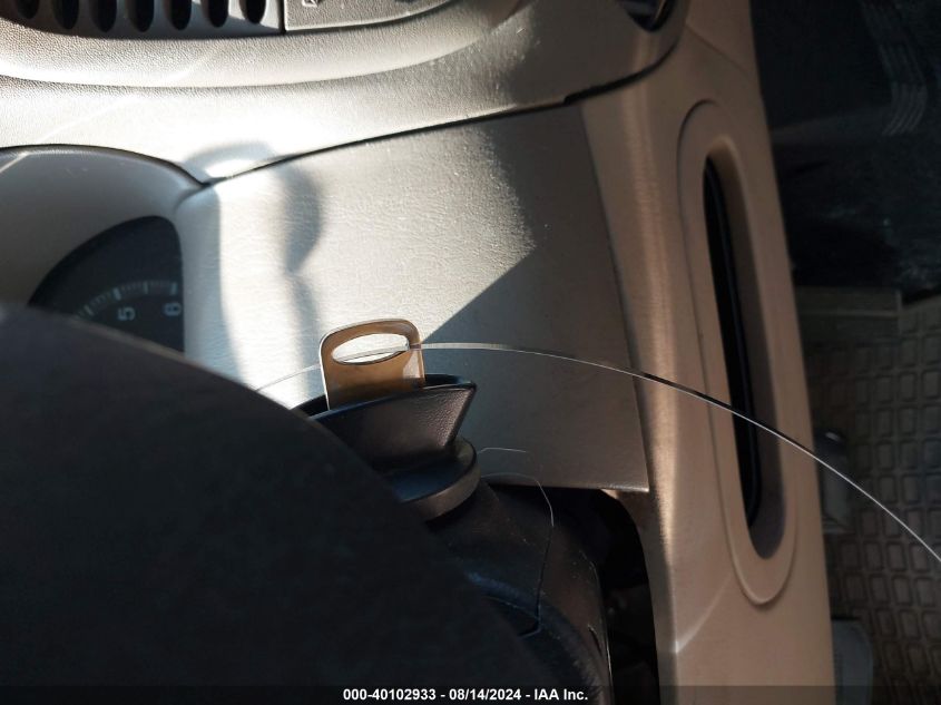 1998 Ford F-150 Lariat/Standard/Xl/Xlt VIN: 1FTDF1764WKA00757 Lot: 40102933