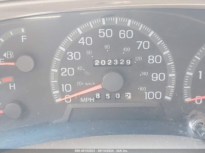 1998 Ford F-150 Lariat/Standard/Xl/Xlt VIN: 1FTDF1764WKA00757 Lot: 40102933