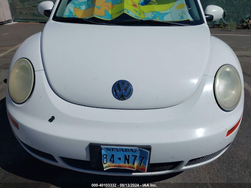 2010 Volkswagen New Beetle 2.5L VIN: 3VWPG3AG3AM014932 Lot: 40103332