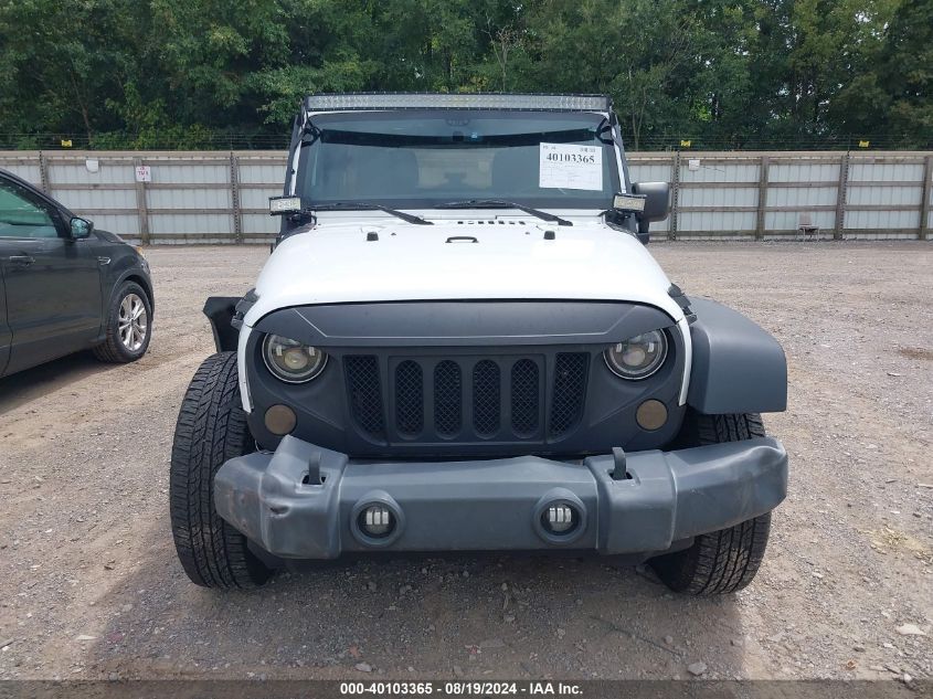 2013 Jeep Wrangler Unlimited Sport VIN: 1C4BJWDG2DL564382 Lot: 40103365