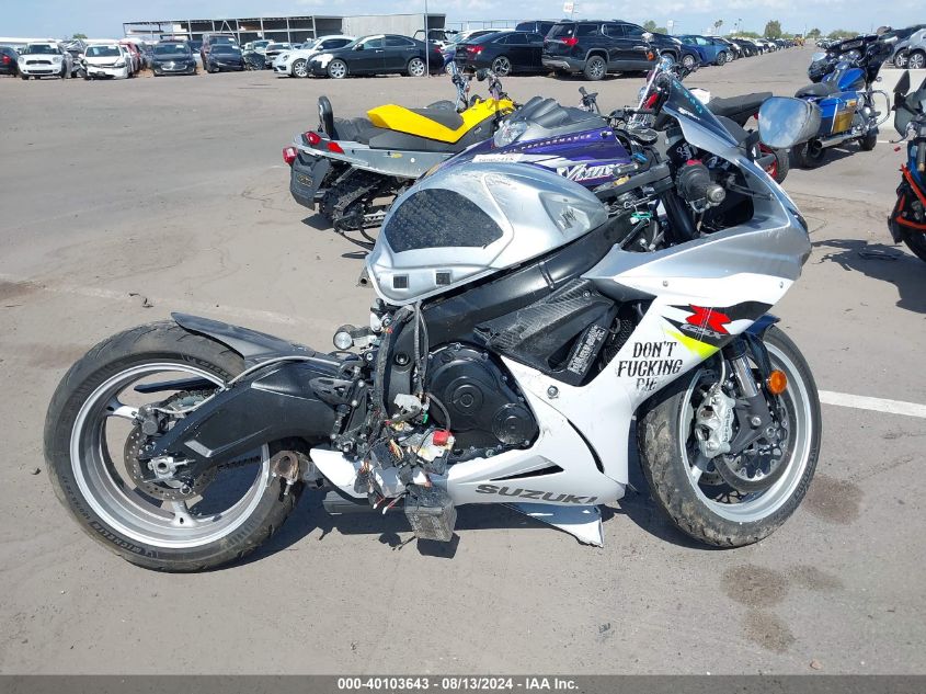 2018 Suzuki Gsx-R600 VIN: JS1GN7FA6J2100712 Lot: 40103643