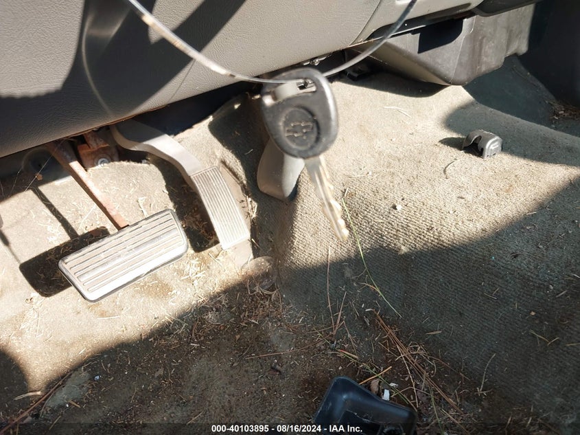 2006 Chevrolet Silverado 1500 Lt1 VIN: 2GCEC19V061109718 Lot: 40103895