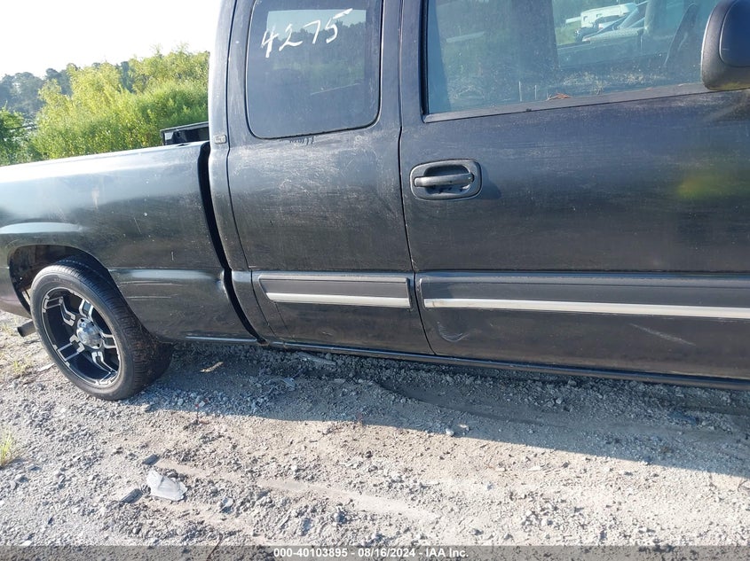 2006 Chevrolet Silverado 1500 Lt1 VIN: 2GCEC19V061109718 Lot: 40103895