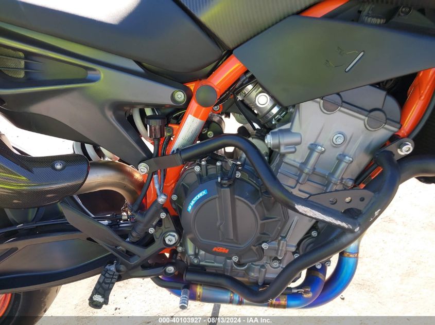 2021 Ktm 890 Duke R VIN: VBKTU9409MM808344 Lot: 40103927