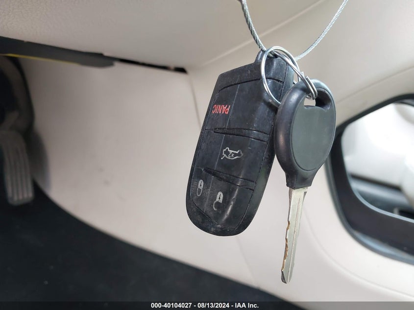 2015 CHRYSLER 200 LIMITED - 1C3CCCAB2FN575951