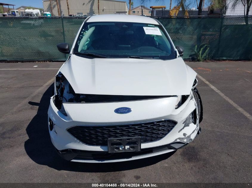 2022 Ford Escape Se Hybrid VIN: 1FMCU9BZ1NUA13465 Lot: 40104488