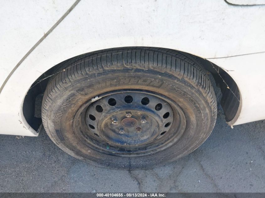 2005 Toyota Camry Le VIN: 4T1BE32K35U013749 Lot: 40104655