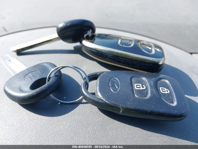 2015 Hyundai Accent Gls VIN: KMHCT4AE9FU795746 Lot: 40104757