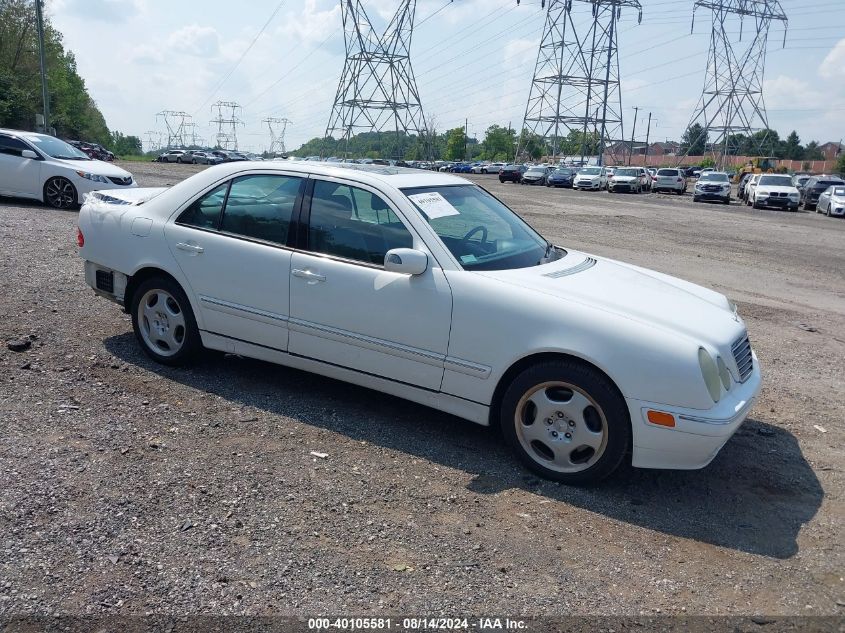 2000 Mercedes-Benz E 430 4M VIN: WDBJF83JXYX030940 Lot: 40105581