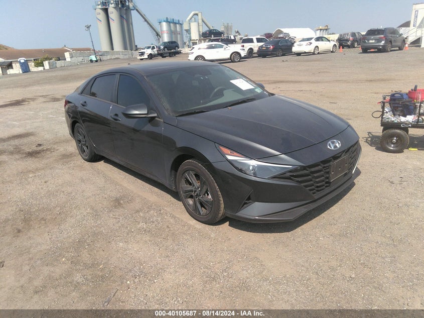 2022 HYUNDAI ELANTRA  (VIN: 5NPLS4AG0NH072062)