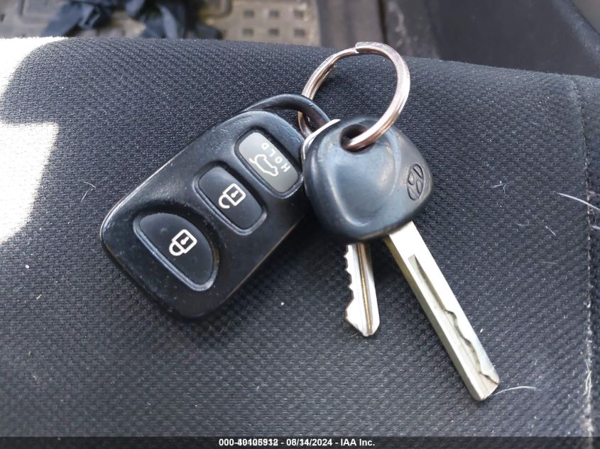 2016 Hyundai Veloster VIN: KMHTC6AD7GU274206 Lot: 40105912