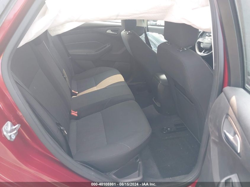 2017 FORD FOCUS SE - 1FADP3K22HL207938