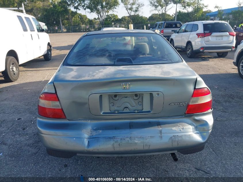 1995 Honda Accord Ex VIN: 1HGCD725XSA033640 Lot: 40106050