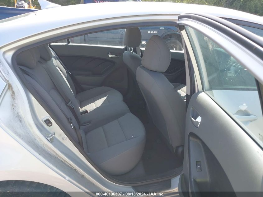 2018 Kia Forte Lx VIN: 3KPFK4A74JE267688 Lot: 40106307