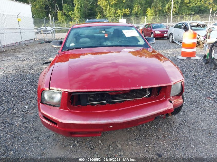 2008 Ford Mustang V6 Deluxe/V6 Premium VIN: 1ZVHT80N885207882 Lot: 40106552