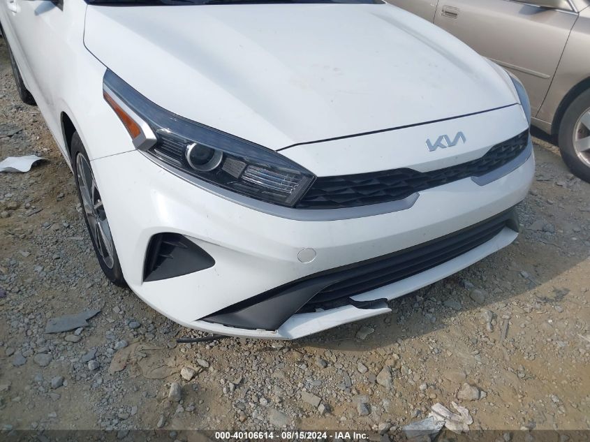 2022 Kia Forte Lxs VIN: 3KPF24AD3NE451662 Lot: 40106614