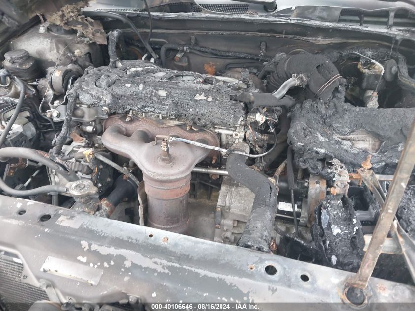 2005 Toyota Camry Xle VIN: 4T1BE30K15U995655 Lot: 40106646