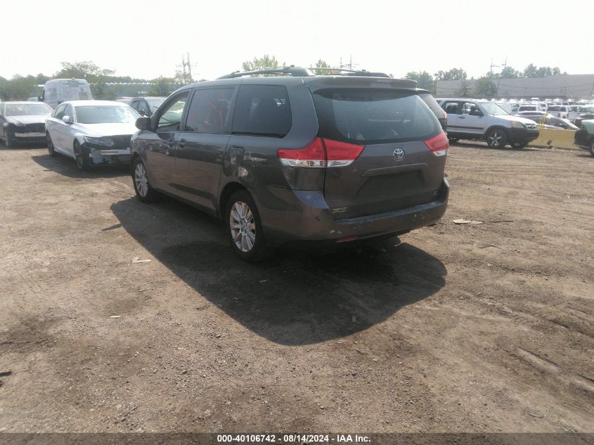 5TDJK3DC2BS004264 2011 Toyota Sienna Le