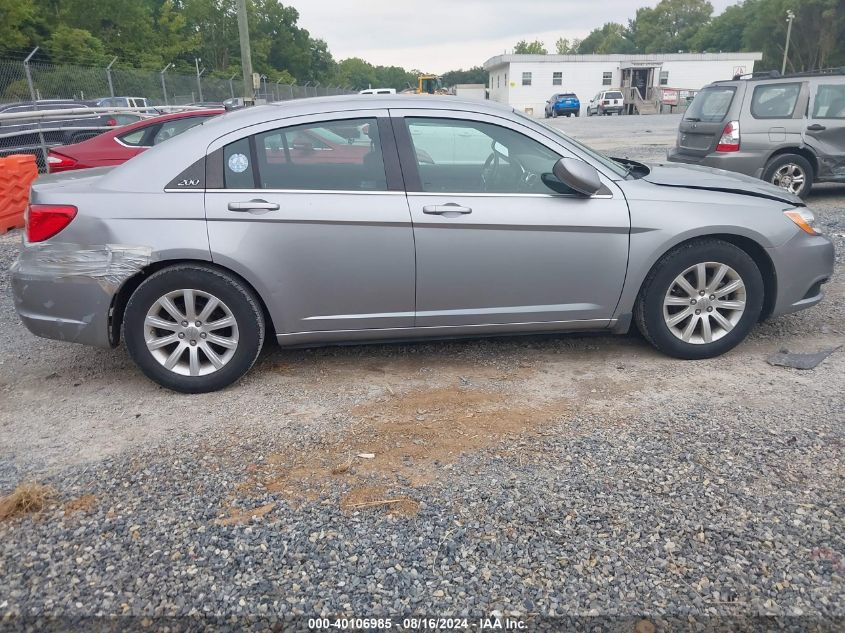 2014 Chrysler 200 Touring VIN: 1C3CCBBB6EN152717 Lot: 40106985