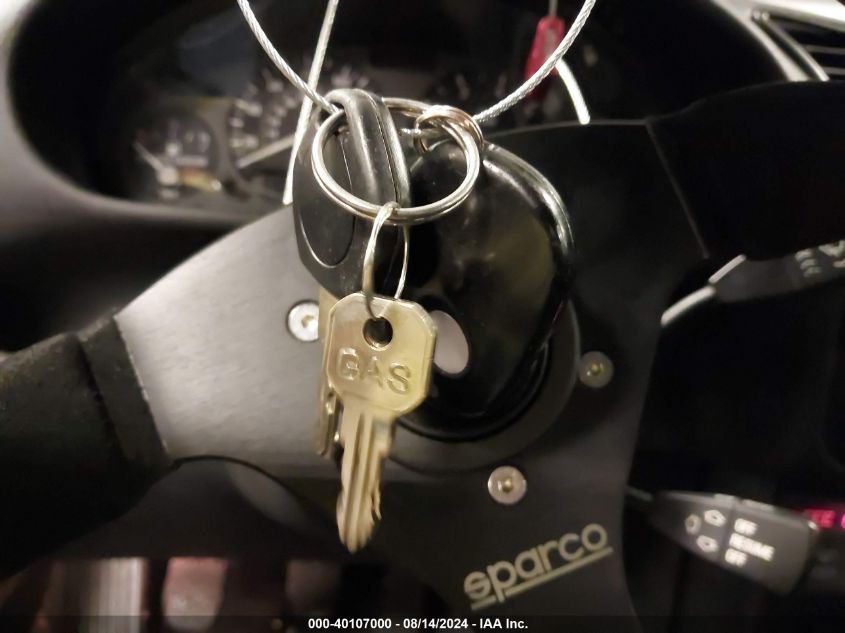 1999 BMW 323 Ic VIN: WBABJ7331XEA19027 Lot: 40107000