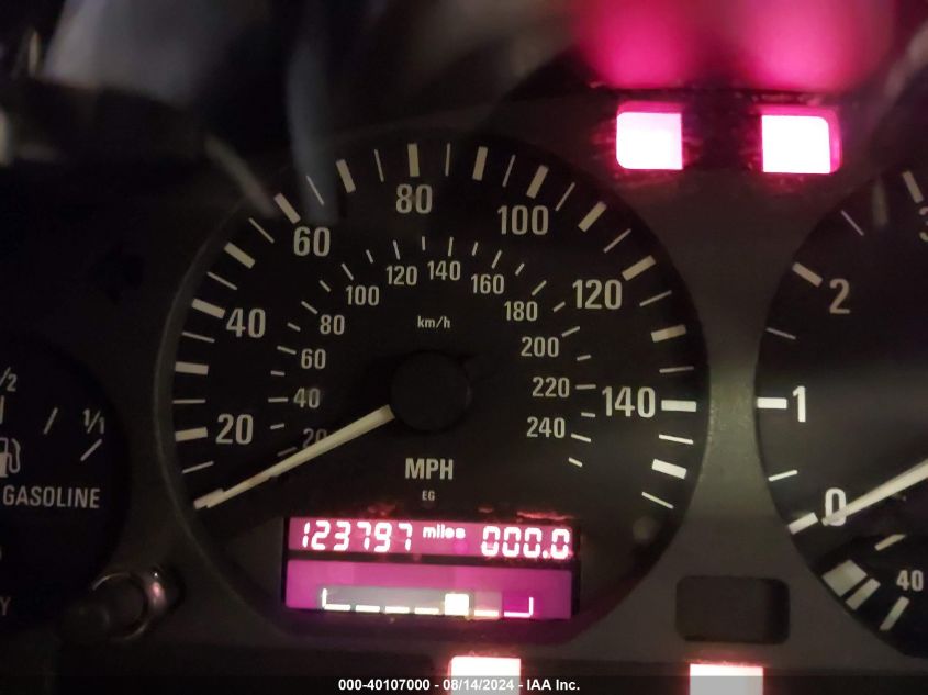 1999 BMW 323 Ic VIN: WBABJ7331XEA19027 Lot: 40107000