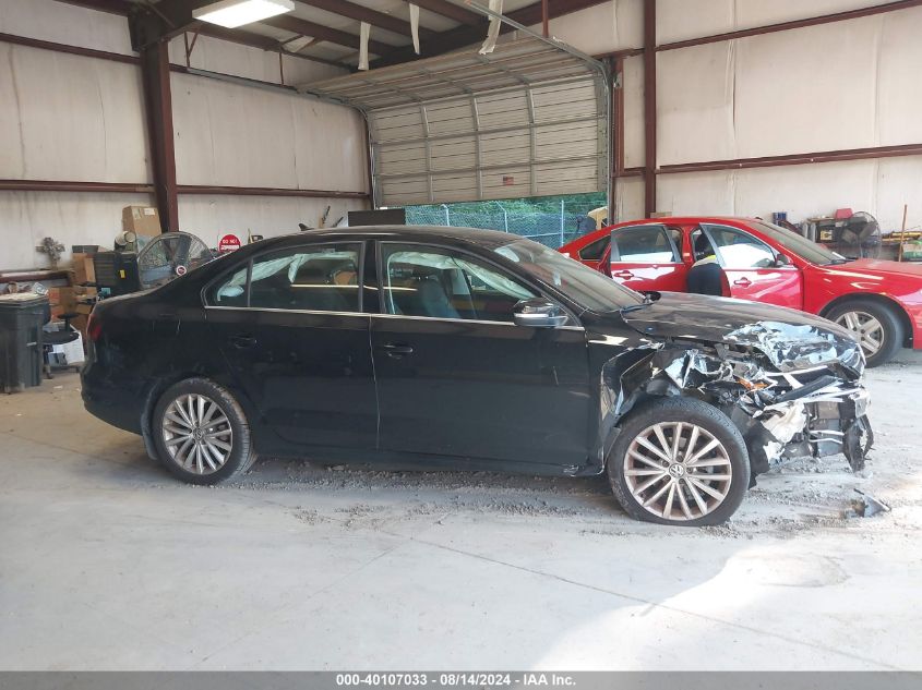 2016 Volkswagen Jetta 1.8T Sel/1.8T Sel Premium VIN: 3VWL17AJXGM209339 Lot: 40107033