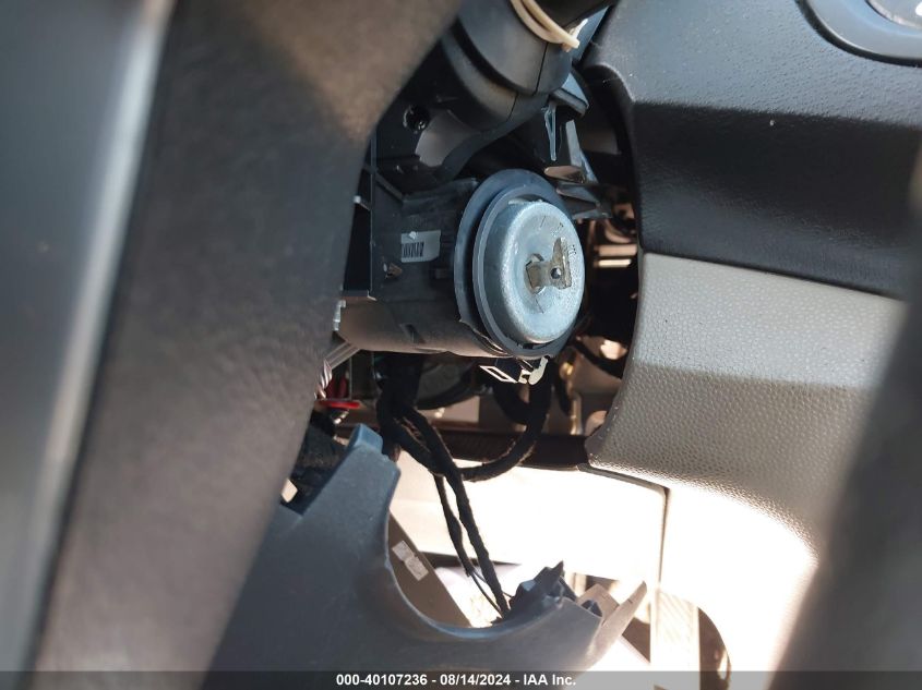 VIN 3FADP4BJ0KM153011 2019 FORD FIESTA SE