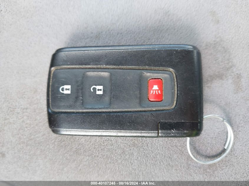 2005 Toyota Prius VIN: JTDKB20U853001629 Lot: 40107245