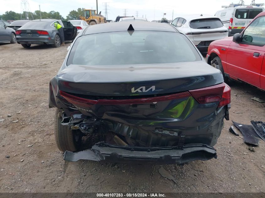 2024 Kia Forte Lxs VIN: 3KPF24AD5RE749488 Lot: 40107283