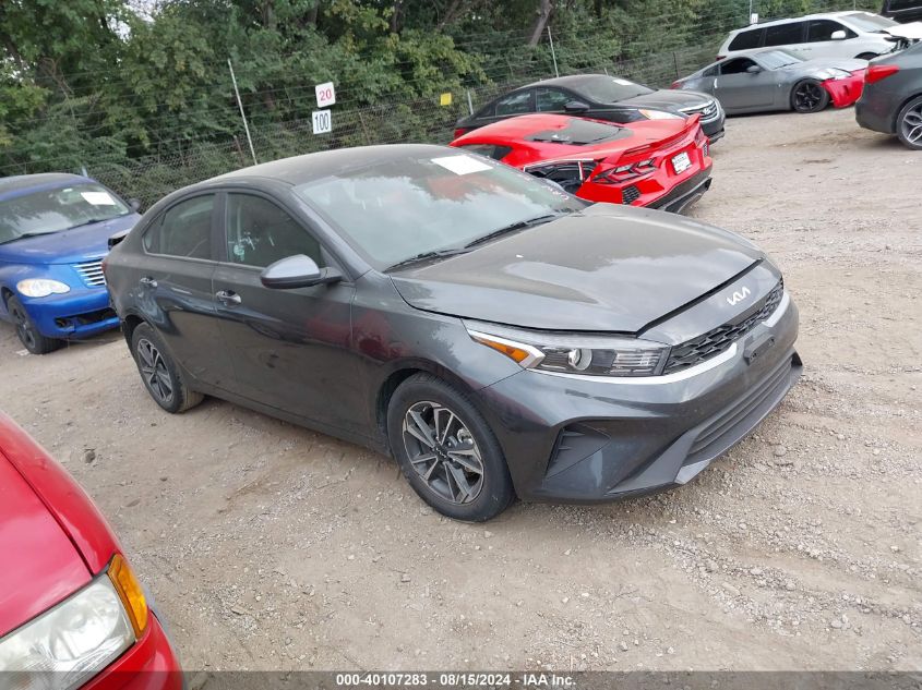 3KPF24AD5RE749488 2024 KIA FORTE - Image 1