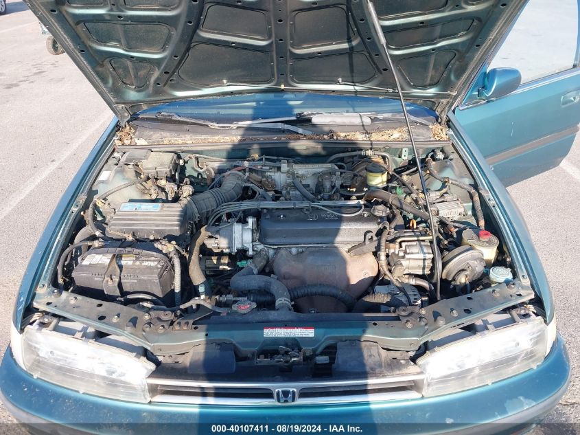 1992 Honda Accord Lx VIN: 1HGCB7653NA167796 Lot: 40107411