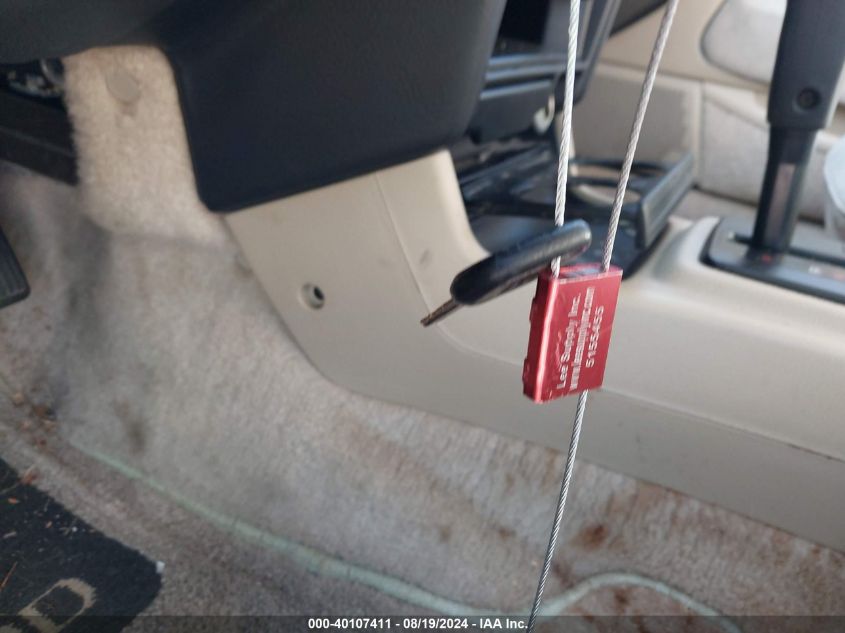 1992 Honda Accord Lx VIN: 1HGCB7653NA167796 Lot: 40107411