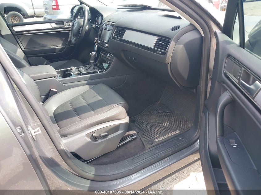 2013 VOLKSWAGEN TOUAREG V6 - WVGEF9BP5DD012092