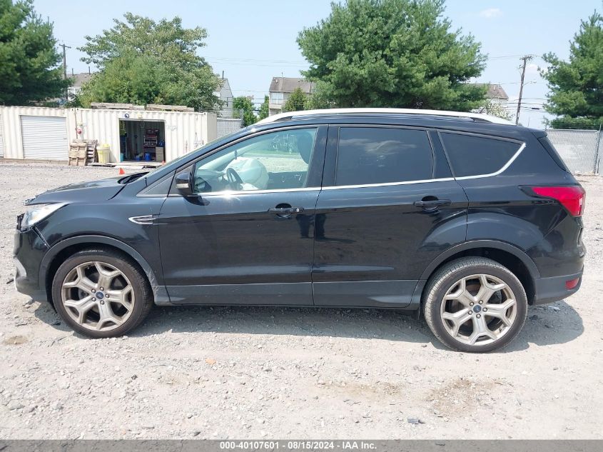 2019 Ford Escape Titanium VIN: 1FMCU9J95KUA66957 Lot: 40107601