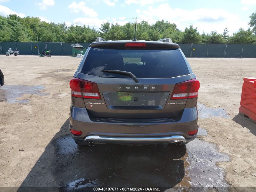 3C4PDDGG8JT197114 2018 Dodge Journey Crossroad Awd