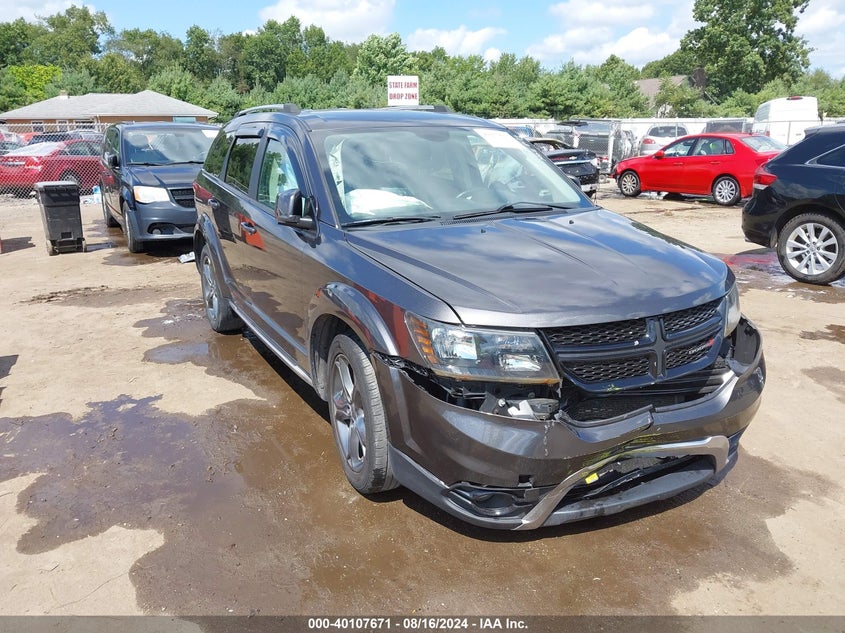 VIN 3C4PDDGG8JT197114 2018 DODGE JOURNEY CROSSROAD AWD