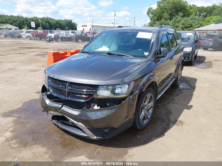 VIN 3C4PDDGG8JT197114 2018 DODGE JOURNEY CROSSROAD AWD