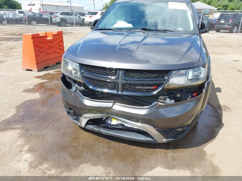 3C4PDDGG8JT197114 2018 Dodge Journey Crossroad Awd