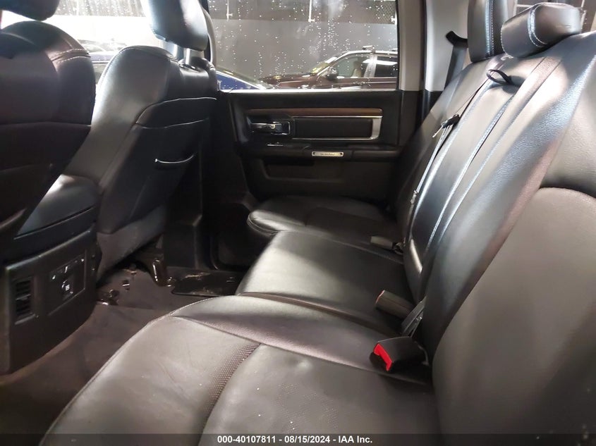 2017 RAM 1500 LARAMIE  4X4 5'7 BOX - 1C6RR7NT8HS816695