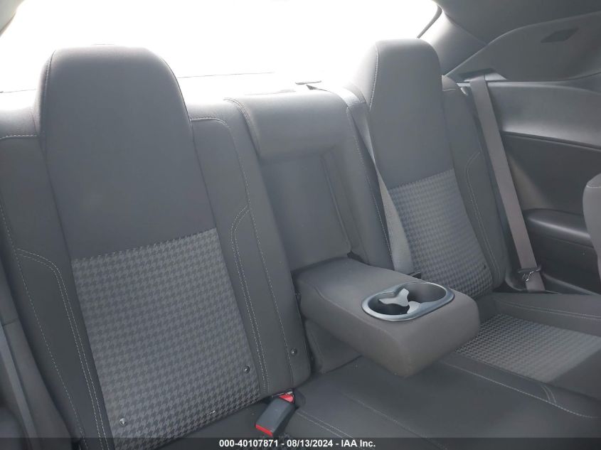 2022 Dodge Challenger Sxt VIN: 2C3CDZAG2NH238134 Lot: 40107871