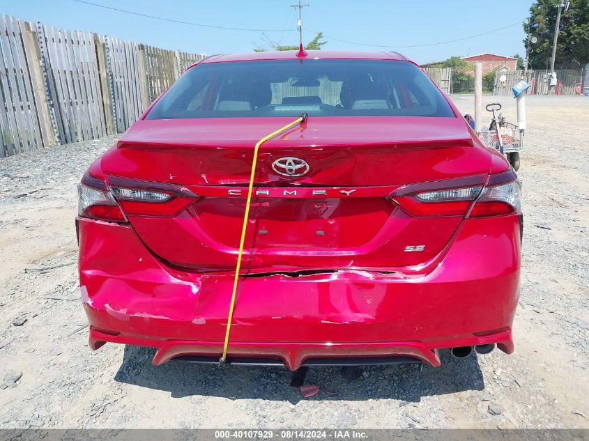 4T1G11AK8MU428877 2021 TOYOTA CAMRY - Image 16