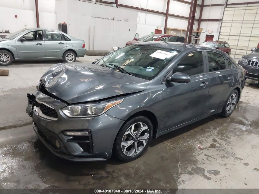 3KPF24AD1KE112815 2019 KIA FORTE - Image 2