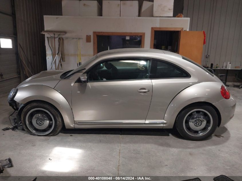 2012 Volkswagen Beetle VIN: 3VWJX7AT0CM637387 Lot: 40108048