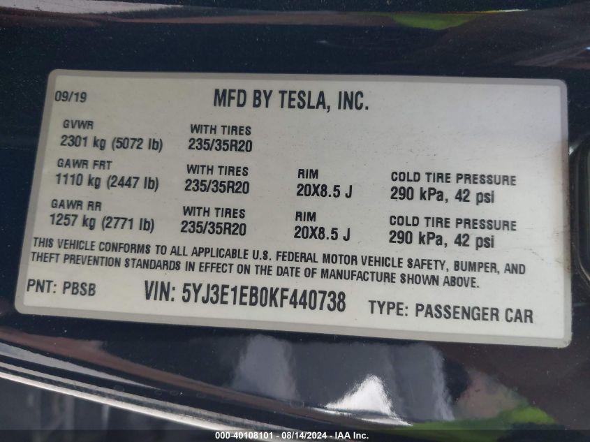 2019 Tesla Model 3 Long Range/Performance VIN: 5YJ3E1EB0KF440738 Lot: 40108101